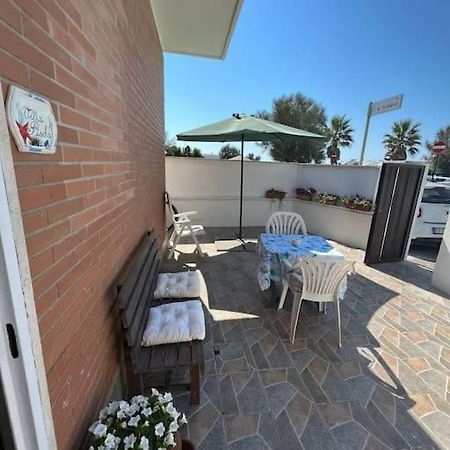 Villa Pisola Fiumicino Airport - Seafront Dış mekan fotoğraf