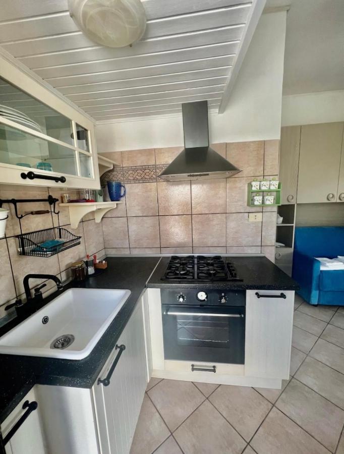Villa Pisola Fiumicino Airport - Seafront Dış mekan fotoğraf